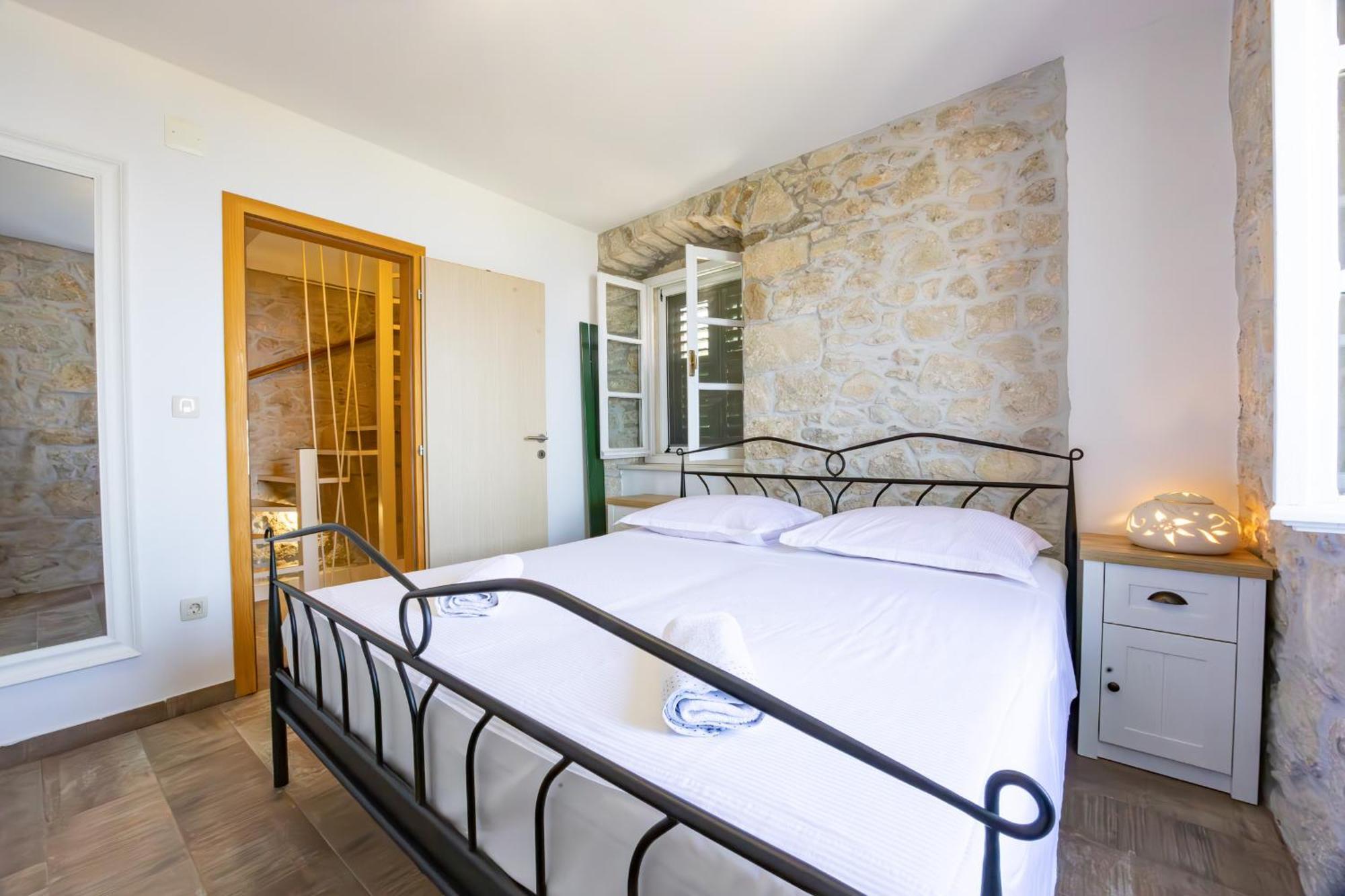 Stone House Kurtic Stara Podgora Villa Eksteriør billede